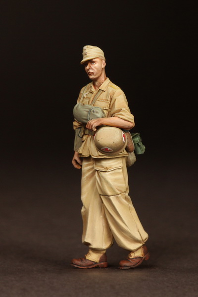 35127SOGA Сombat Medic Fallschirmjager- Brigade Ramcke. El Alamein, August 1942. SOGA Miniatures