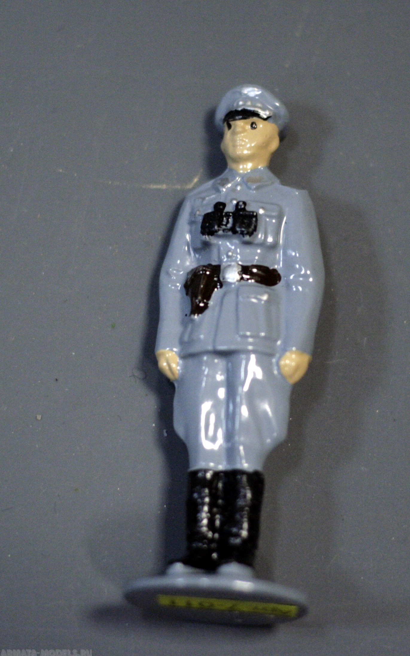 7-011 окрашеная фигура Немецкий офицер Солдатики "Ура"
