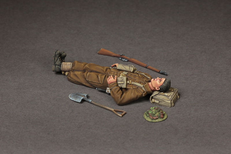 35135SOGA British infantryman at rest. SOGA Miniatures