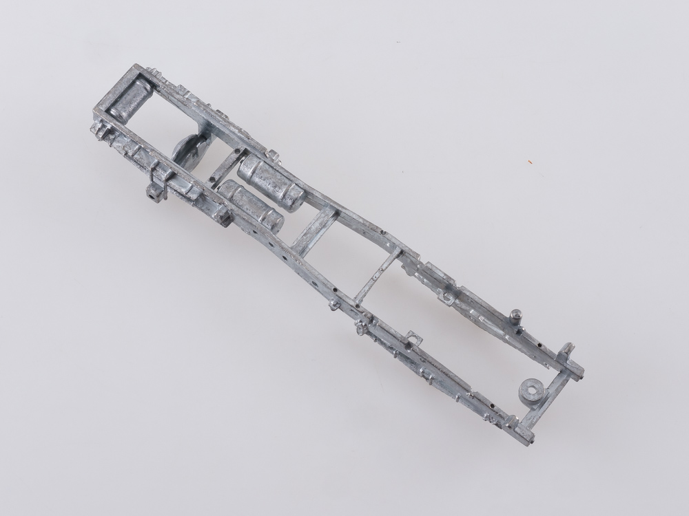 Сборная модель МАЗ-5432 с полуприцепом МАЗ-93971 AVD Models