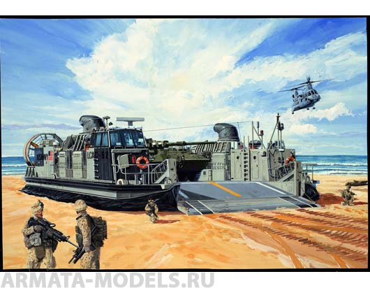 00107P U.S. Navy Landing Craft Air Cushion (LCAC) Trumpeter