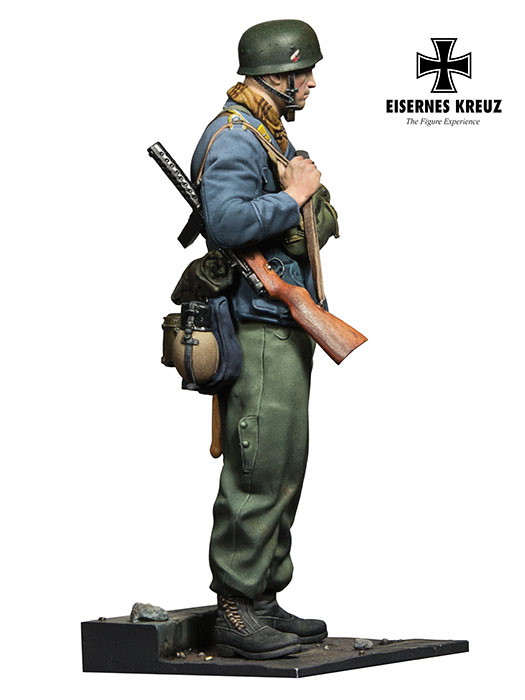 EK72-F001 Fallschirmjager, 1940  Andrea