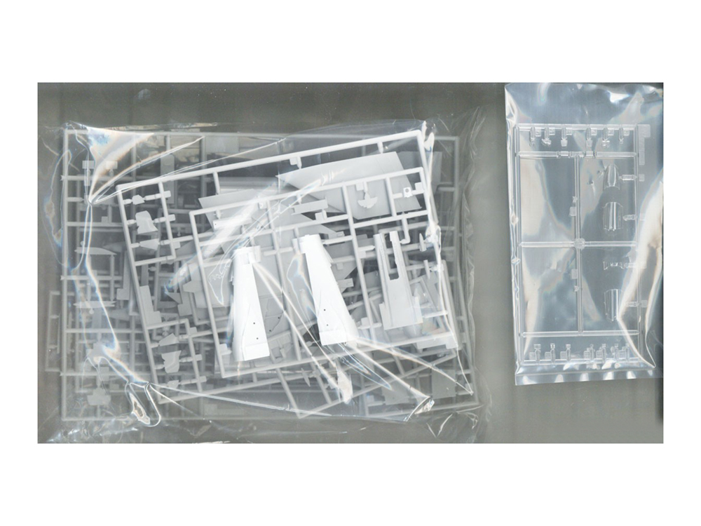 02396-Самолет F-4EJ Kai PHANTOM II 302 Hasegawa