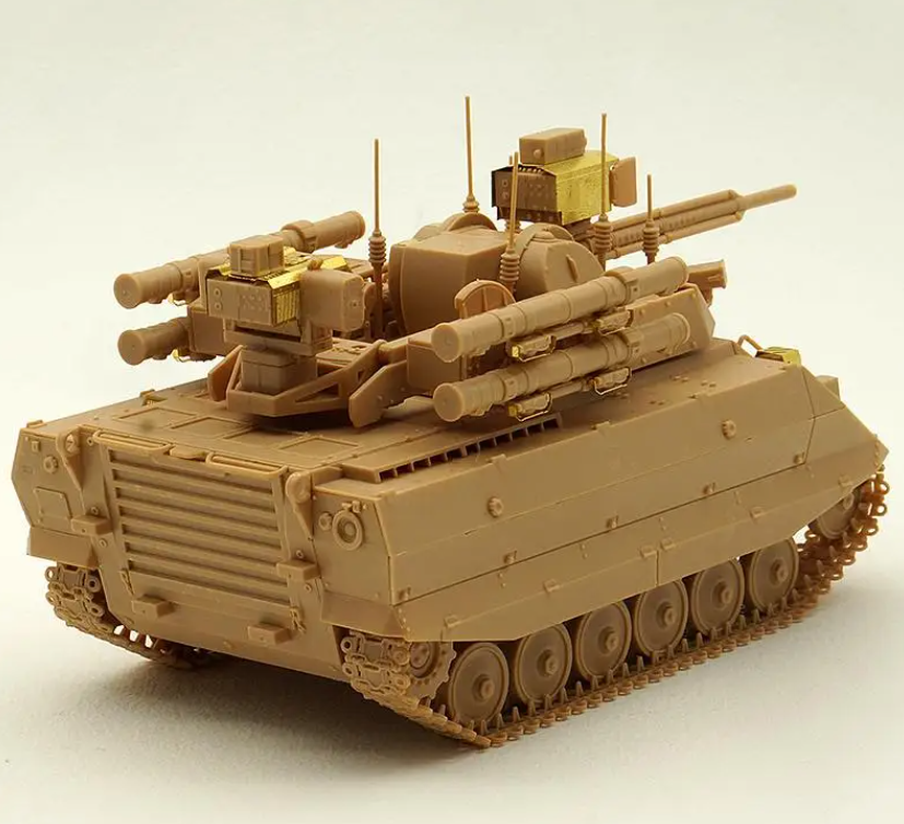 35A053 Сборная модель Т-90А и Уран-9 Amusing Hobby