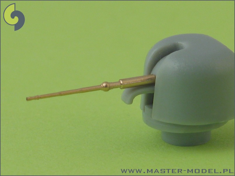 SM-350-035 Орудийные стволы OTO-Melara 76 мм / 62 (3 ) (2шт)