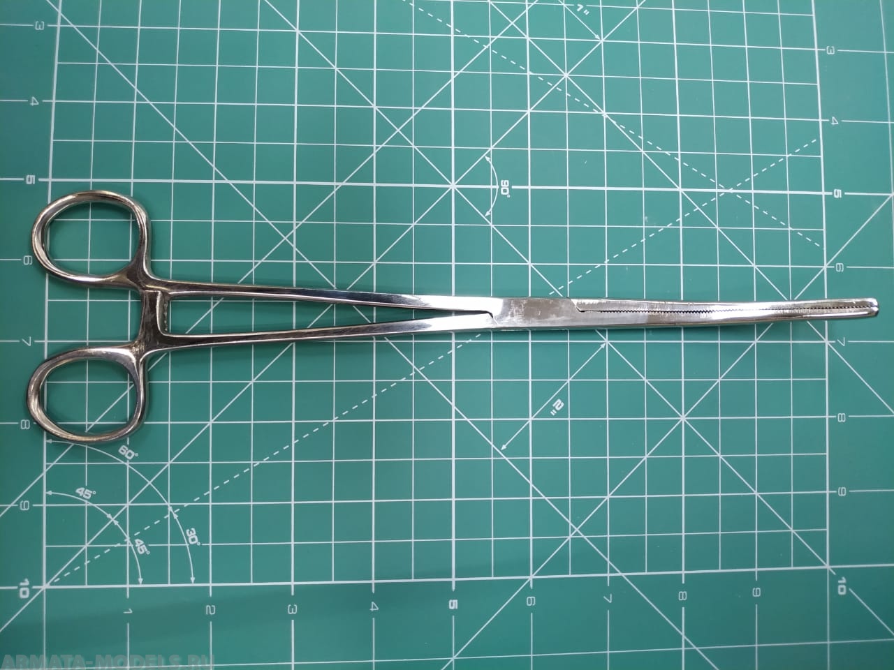 SN611 Длинный изогнутый гемостатический зажим 25 см