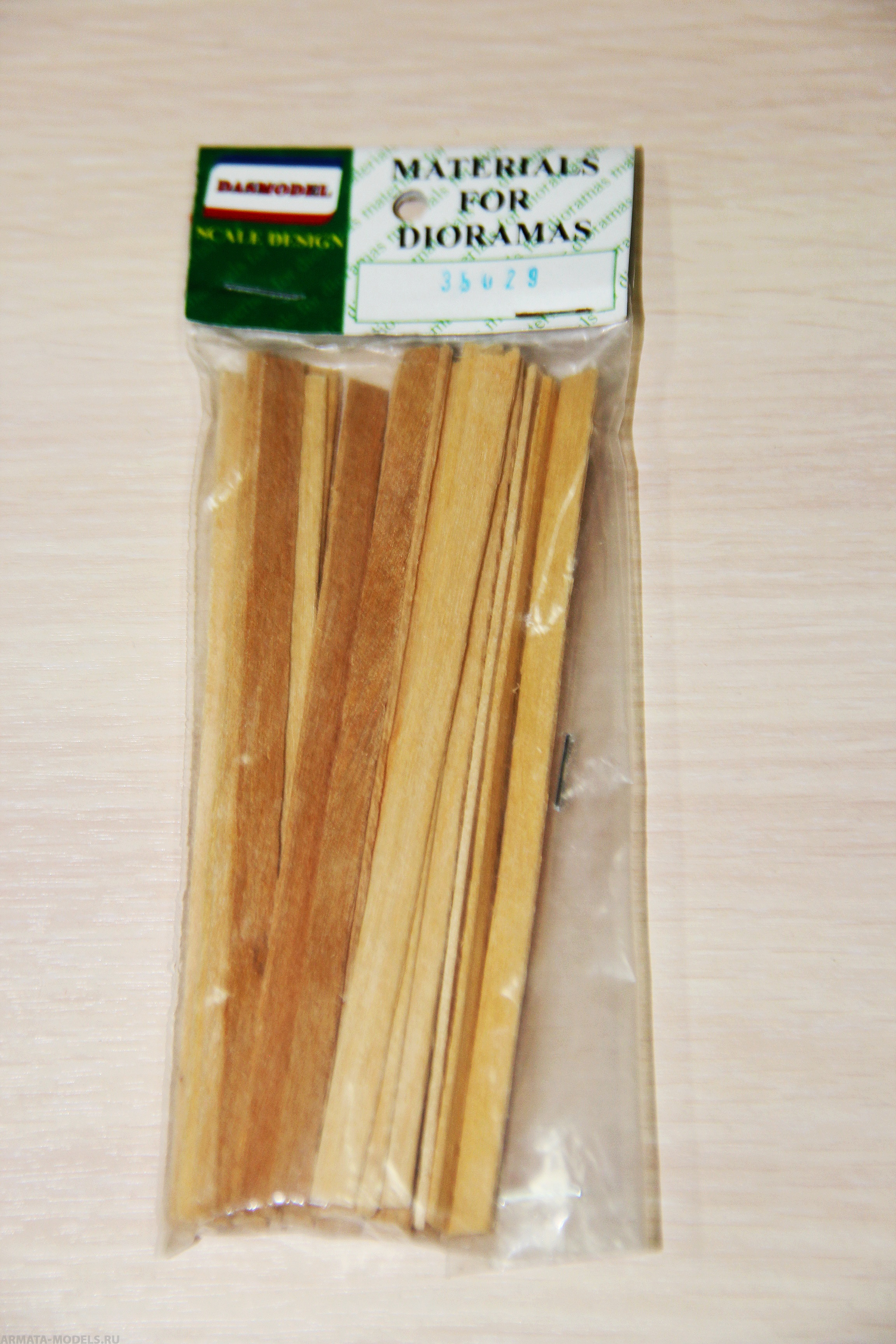 35034 доска обрезная (134 х 5 х 1,2 мм, 25 штук)