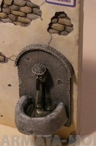 35044RS Wall Fountain Reality in Scale