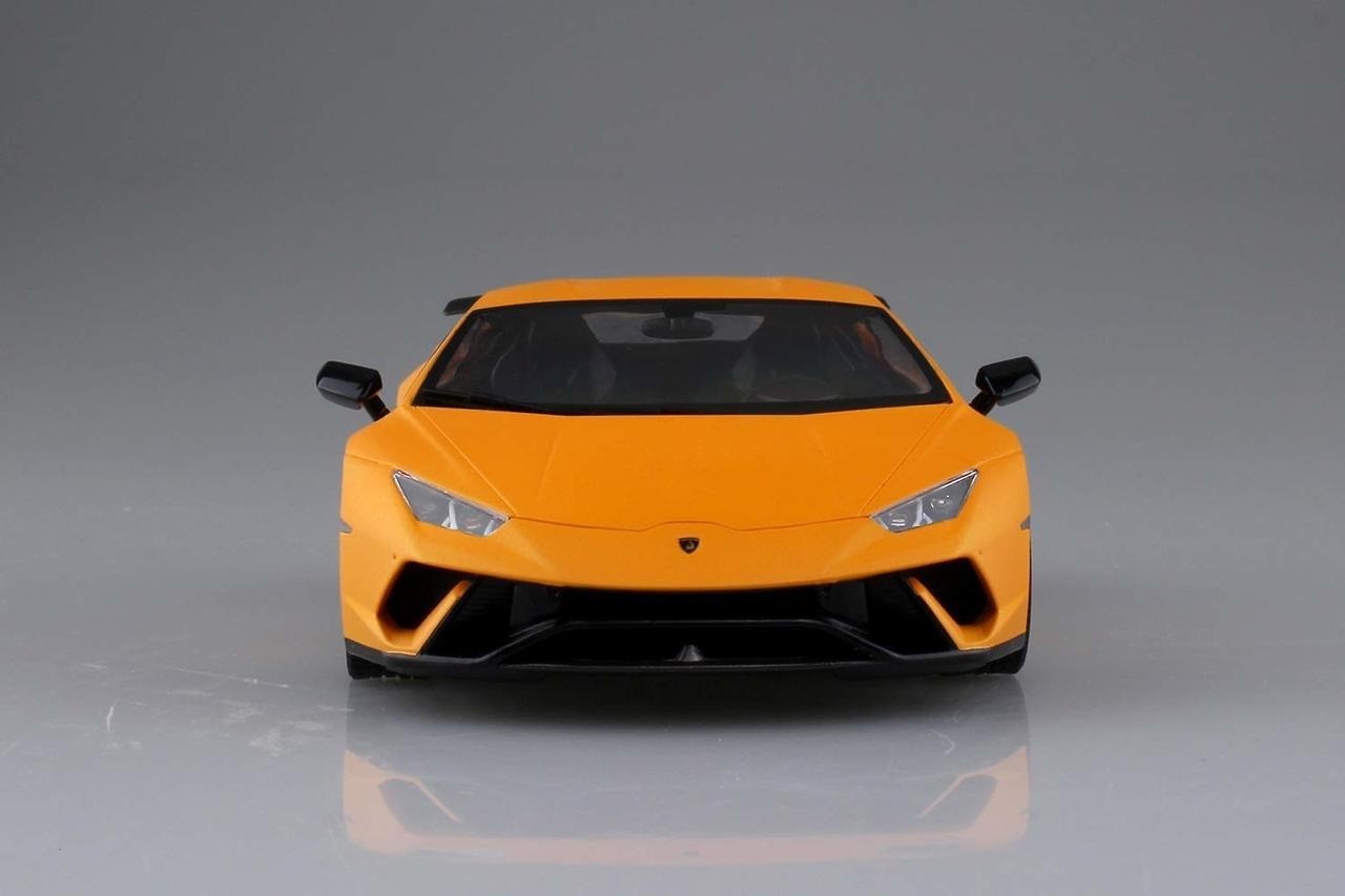 05600 Lamborghini Huracan Performante Aoshima