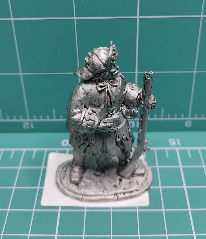 4202ТБ ВИМ, пехота русской армии Петра 1, пеший гренадер заряжающий ружье, 54 мм Три Богатыря