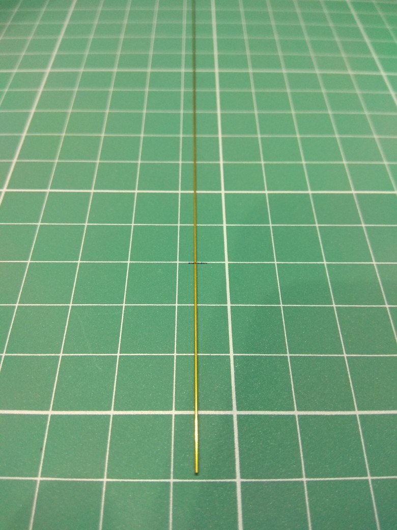 AMT027 Латунная трубка малого диаметра 0,7мм, длина 195мм