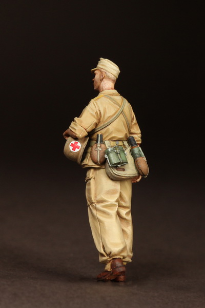 35127SOGA Сombat Medic Fallschirmjager- Brigade Ramcke. El Alamein, August 1942. SOGA Miniatures