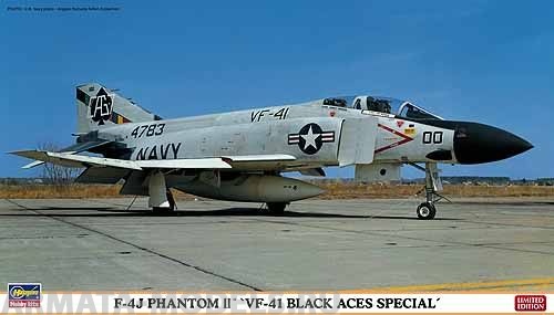 01905 Самолет F-4J Phantom II Hasegawa