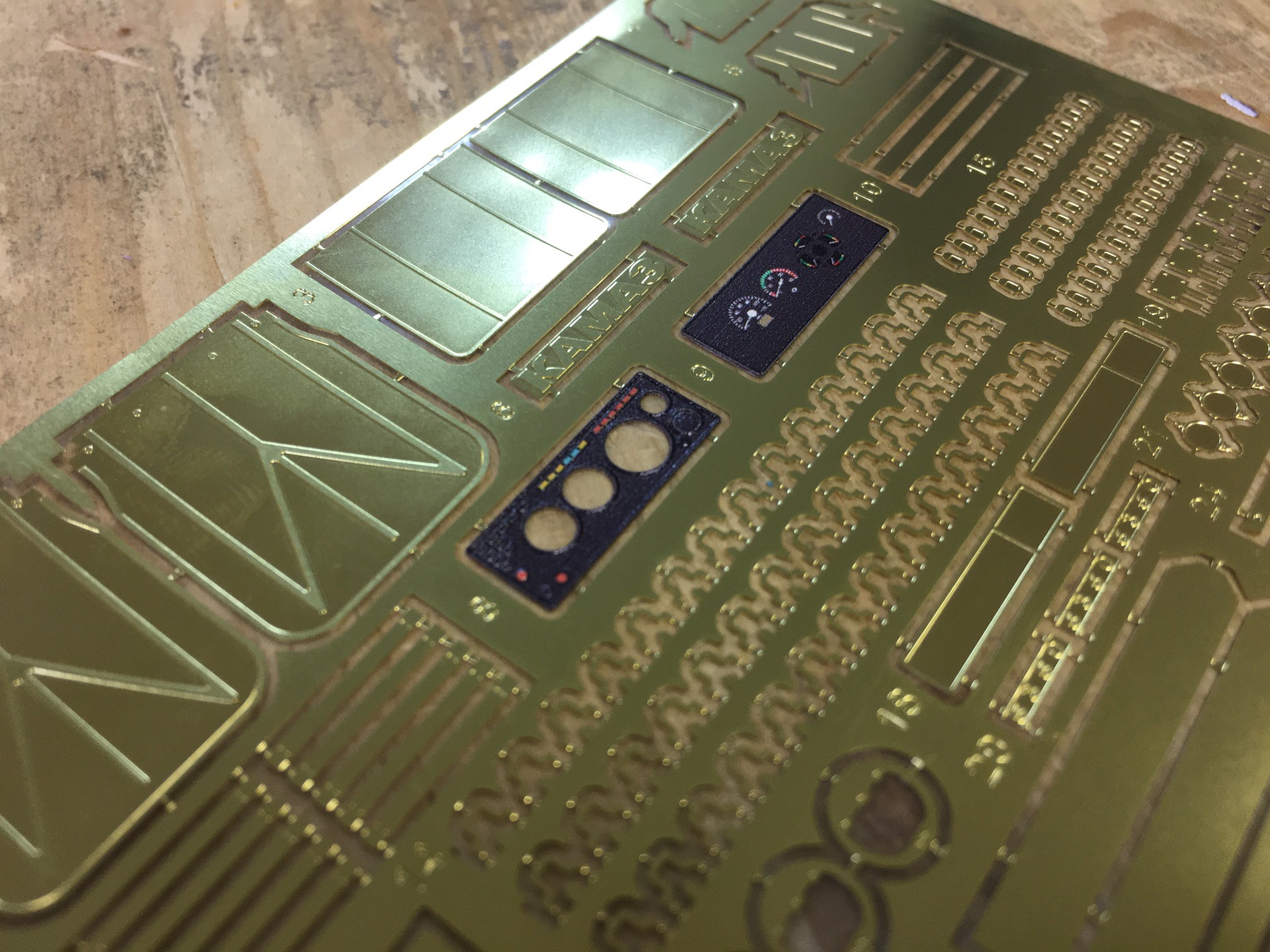 AM3697K Цветное фототравление на КамАЗ-5350 «Мустанг» 3697