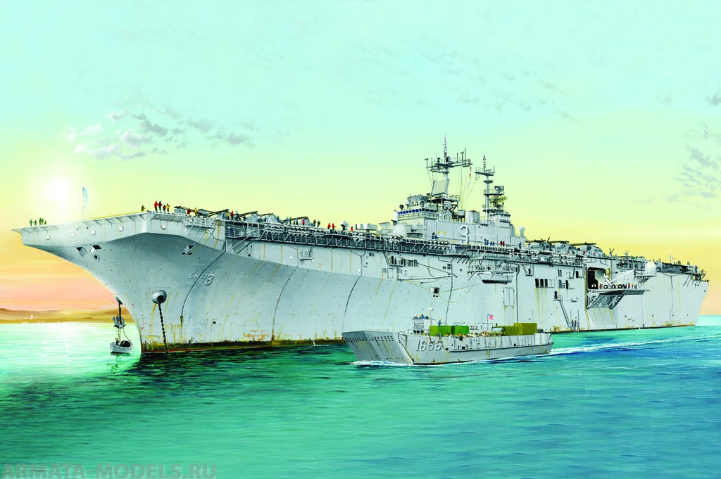 83404 	Корабль USS Kearsarge LHD-3 Hobby Boss