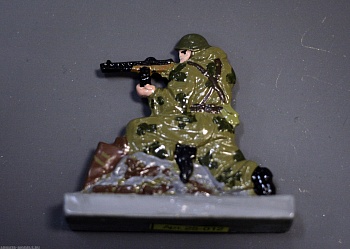 25-012 окрашеная фигура Стрелок ШИСБр