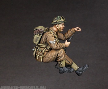 35145SOGA British corporal for Universal Carrier.