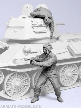 T35114 Экипаж подбитого советского танка II (T-34/76) (2)